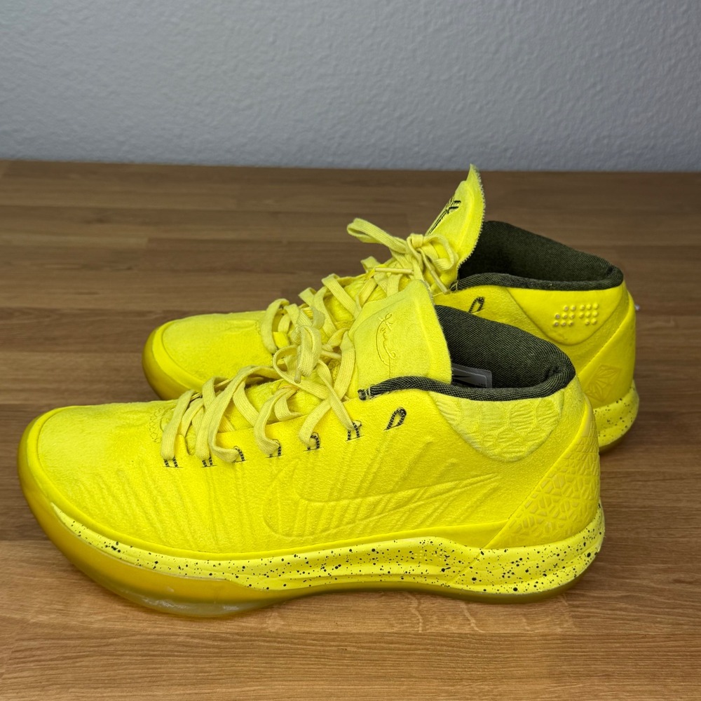 Nike Kobe AD Mid Opti Yellow Basketball Shoes Size 8